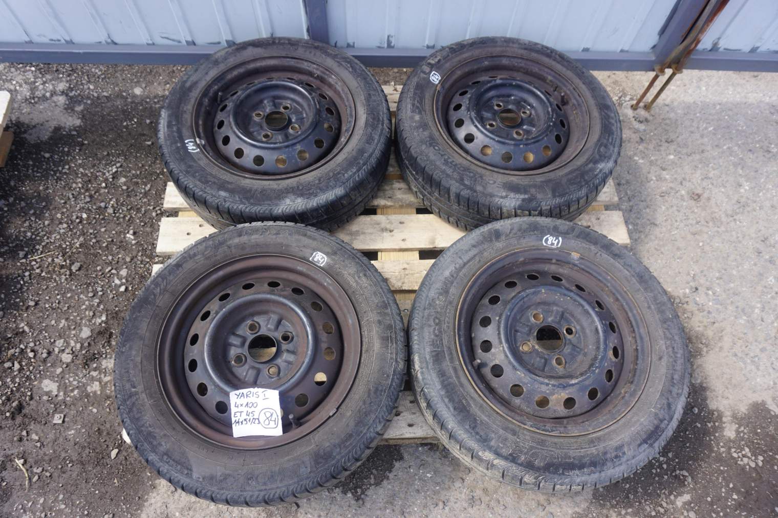 TOYOTA YARIS FELGI SATLOWE 14x5,5j et45 4x100