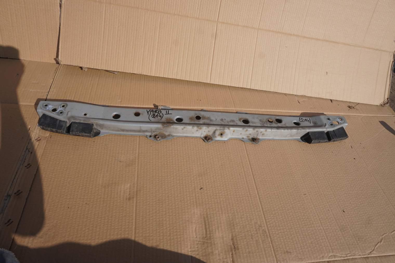 TOYOTA YARIS II BELKA PASA PRZEDNIEGO