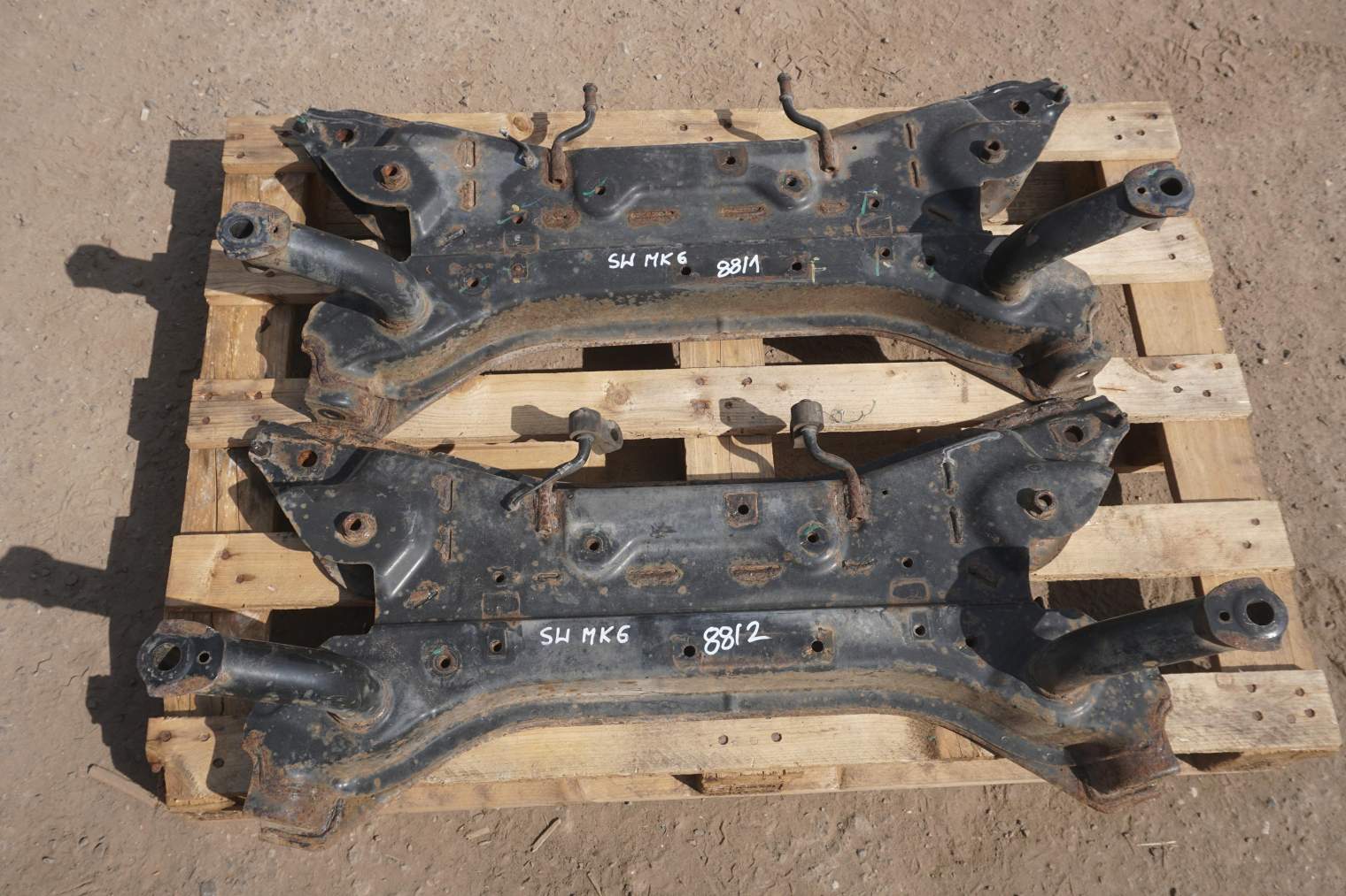 SUZUKI SWIFT III MK6 BELKA ZAWIESZENIA WOZEK SANKI