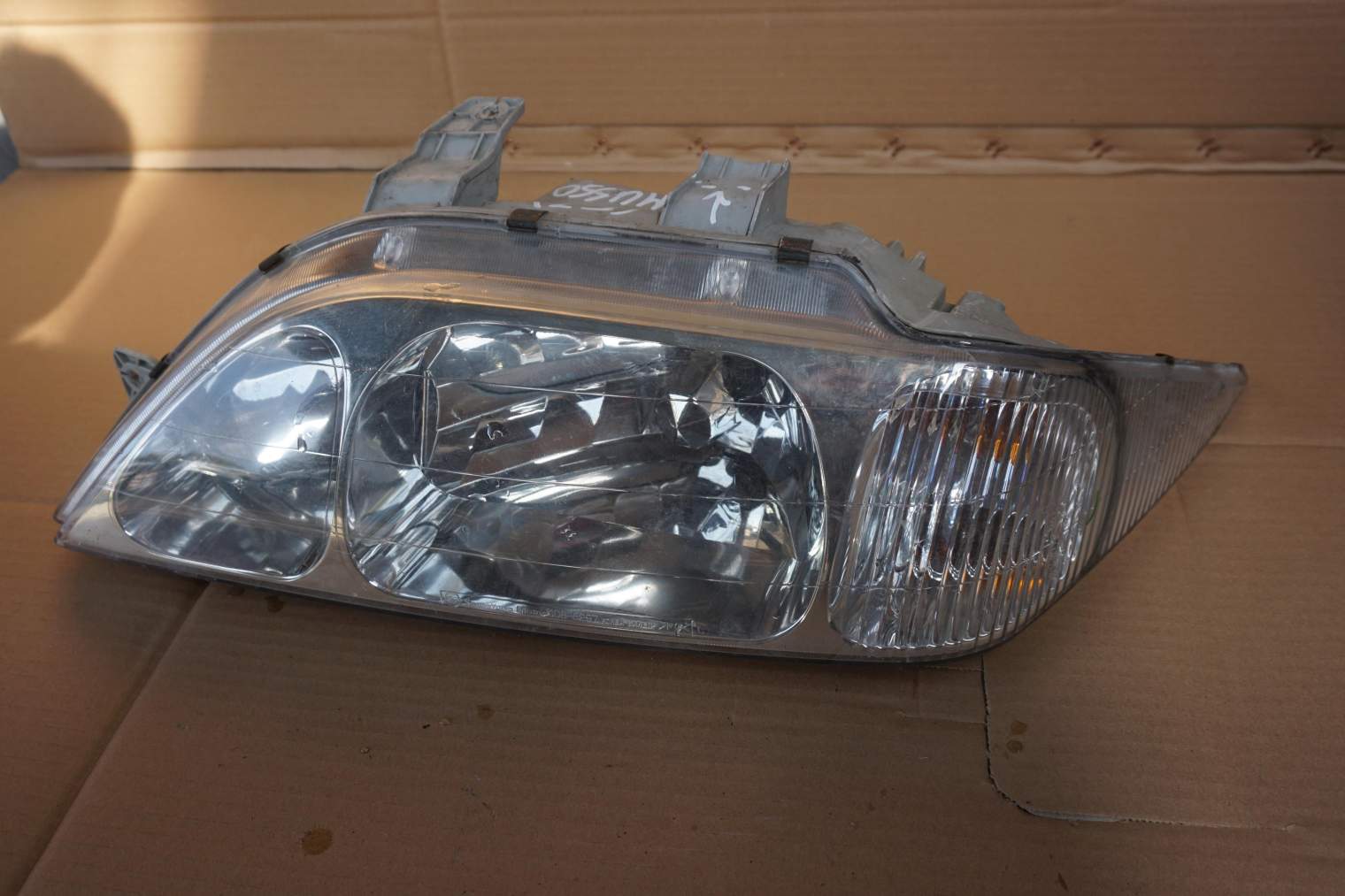 Daewoo MUSSO LAMPA LEWA
