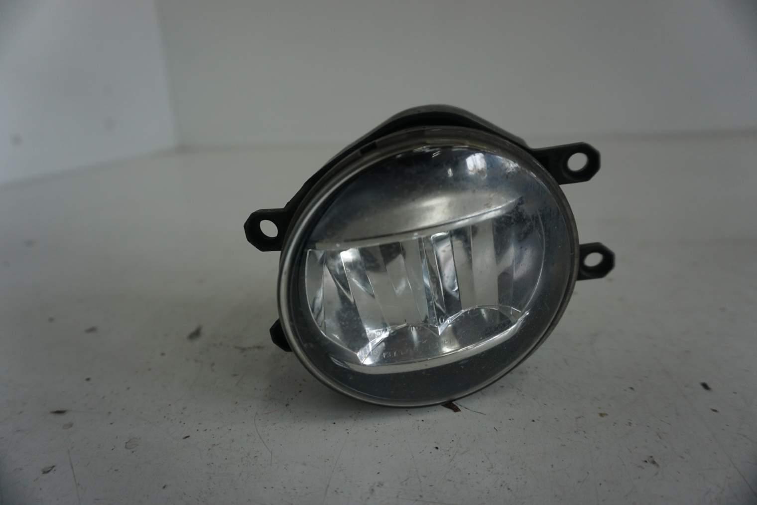 LEXUS IS300H III HALOGEN PRAWY LEWY - obrazek 8