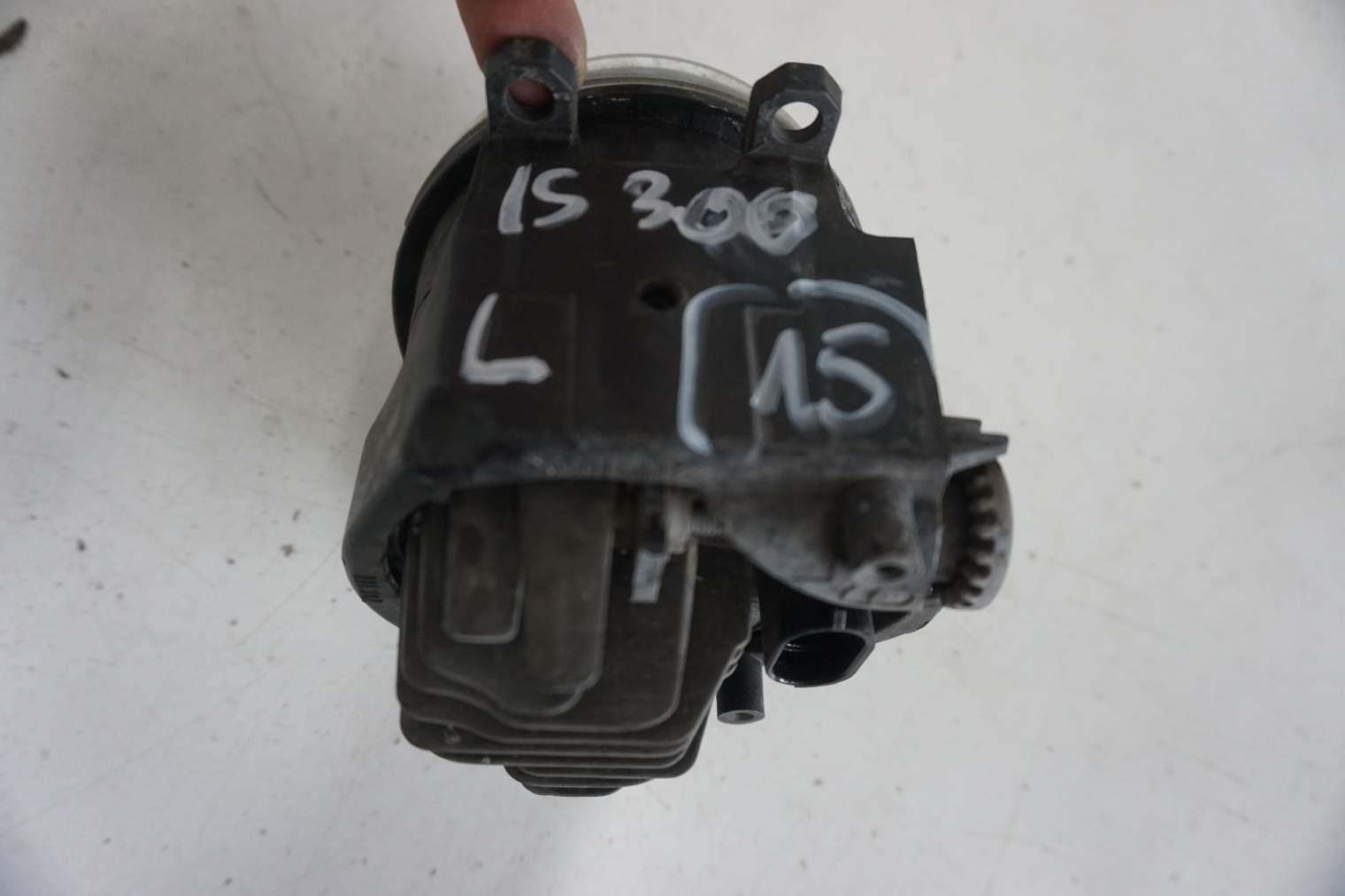 LEXUS IS300H III HALOGEN PRAWY LEWY - obrazek 10