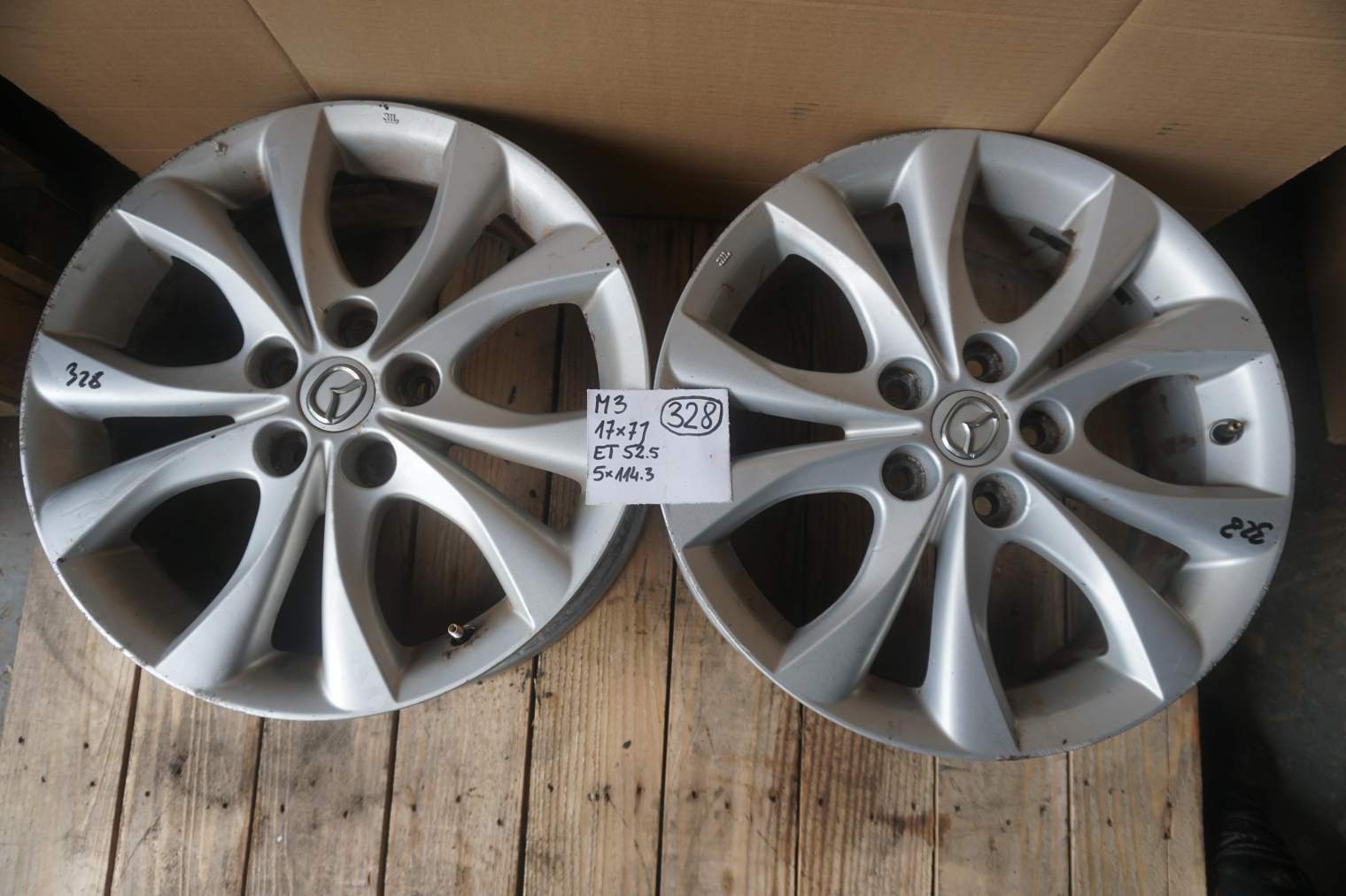 MAZDA FELGA ALUMNIOWA 17x7J ET52,5 5X114,3 K5253 996546
