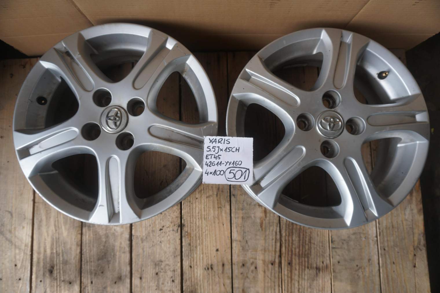 TOYOTA YARIS II 2006-2012 FELGA ALUMINIOWA 4x100 et45 15x5,5j 42611-YY160