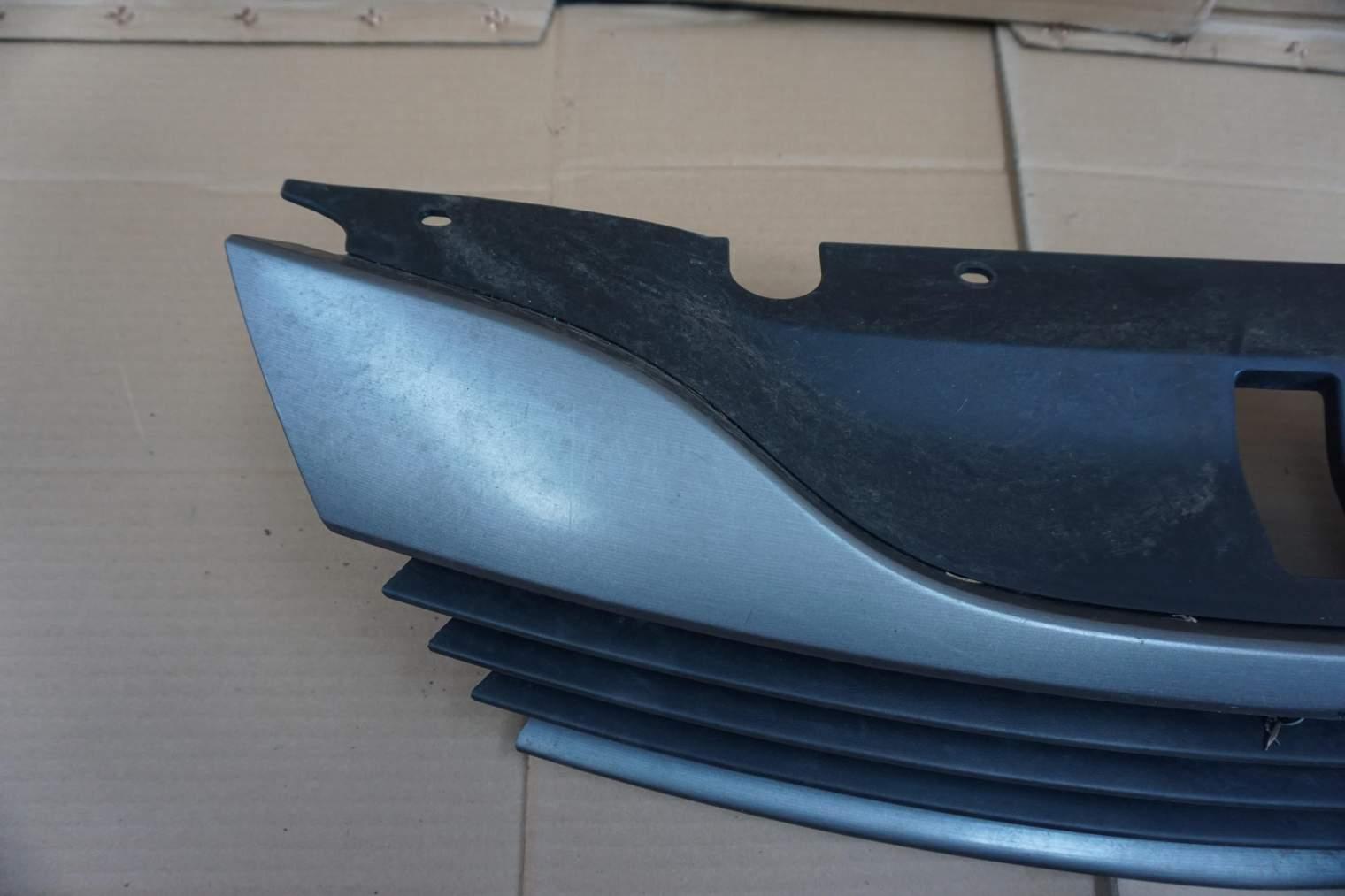 RENAULT LAGUNA II ATRAPA 8200012581 - obrazek 3