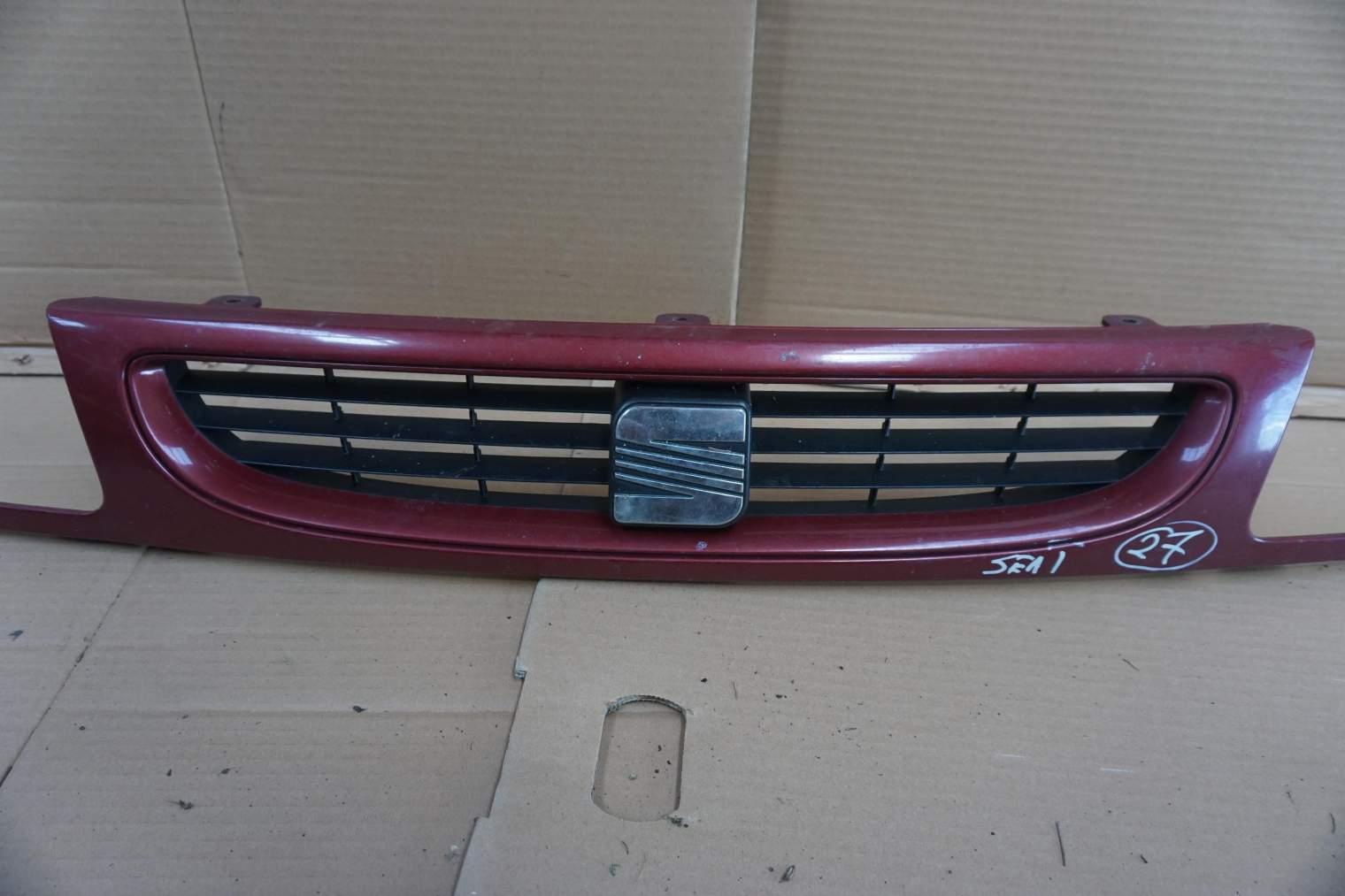 SEAT CORDOBA ATRAPA GRILL 6K0854643 - obrazek 2