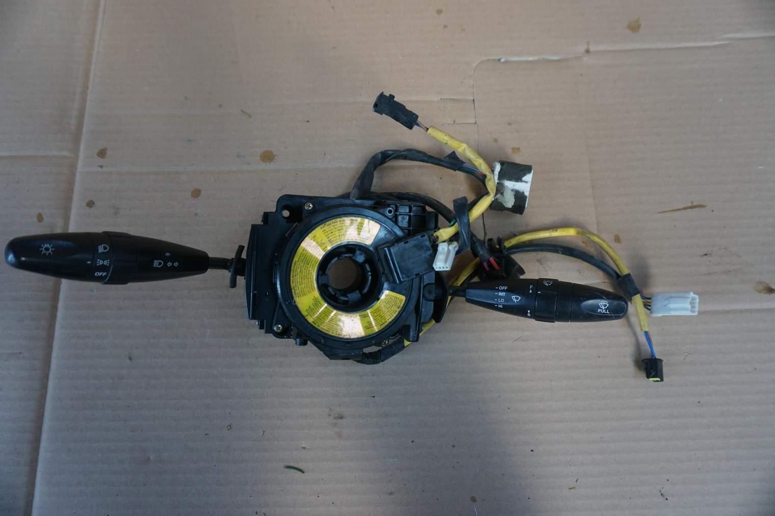 Ssangyong PANEL STEROWANIA TAŚMA 85901-0520