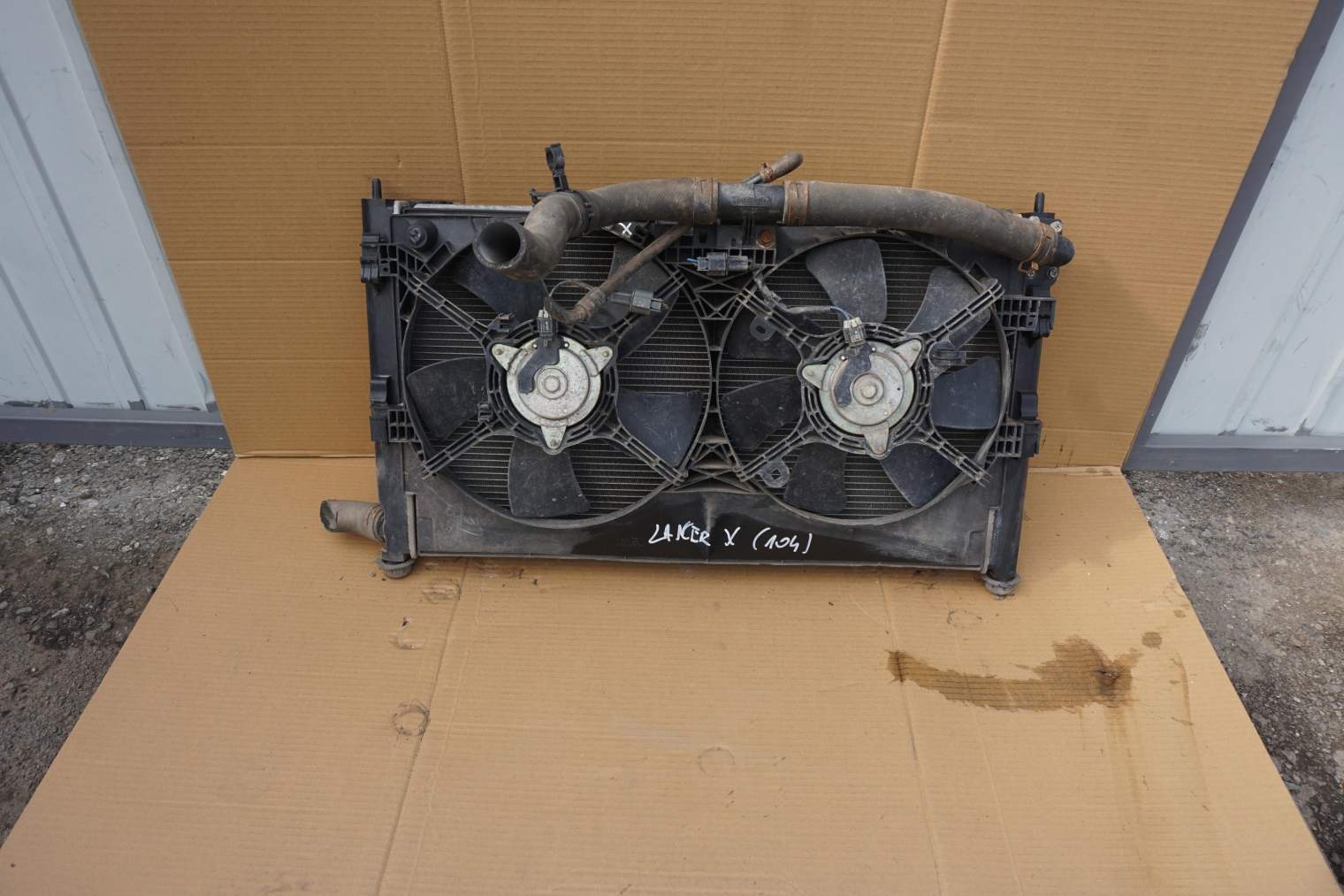 MITSUBISHI LANCER VIII X CHŁODNICA WENTYLATOR 1.8B