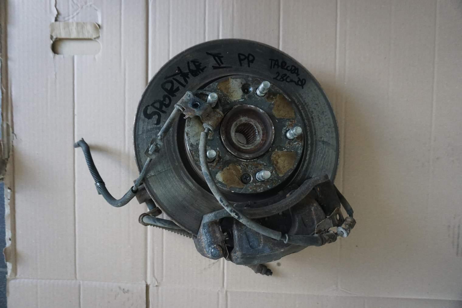 KIA SPORTAGE II ZWROTNICA PRAWA PRZEDNIA 95670-1F300