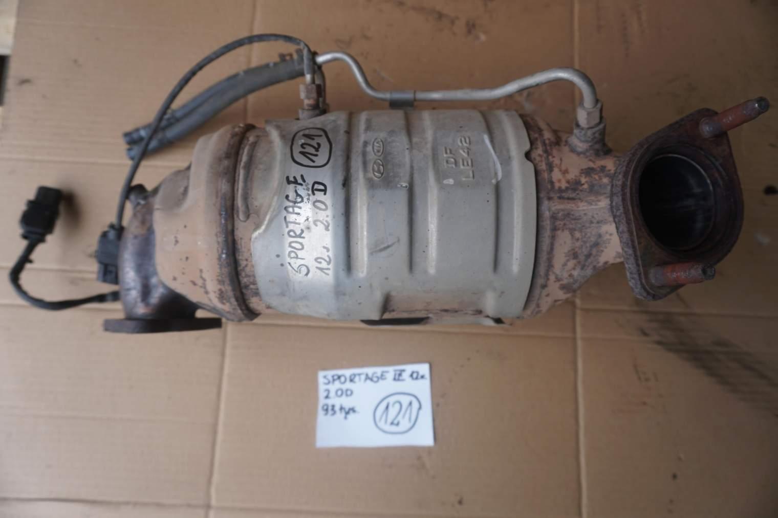 KIA SPORTAGE III SL Filtr cząstek stałych Katalizator / FAP / DPF CFXM01 289902F000