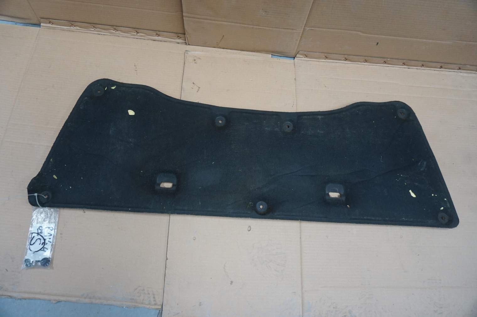 TOYOTA RAV-4 III WYGŁUSZENIE MASKI