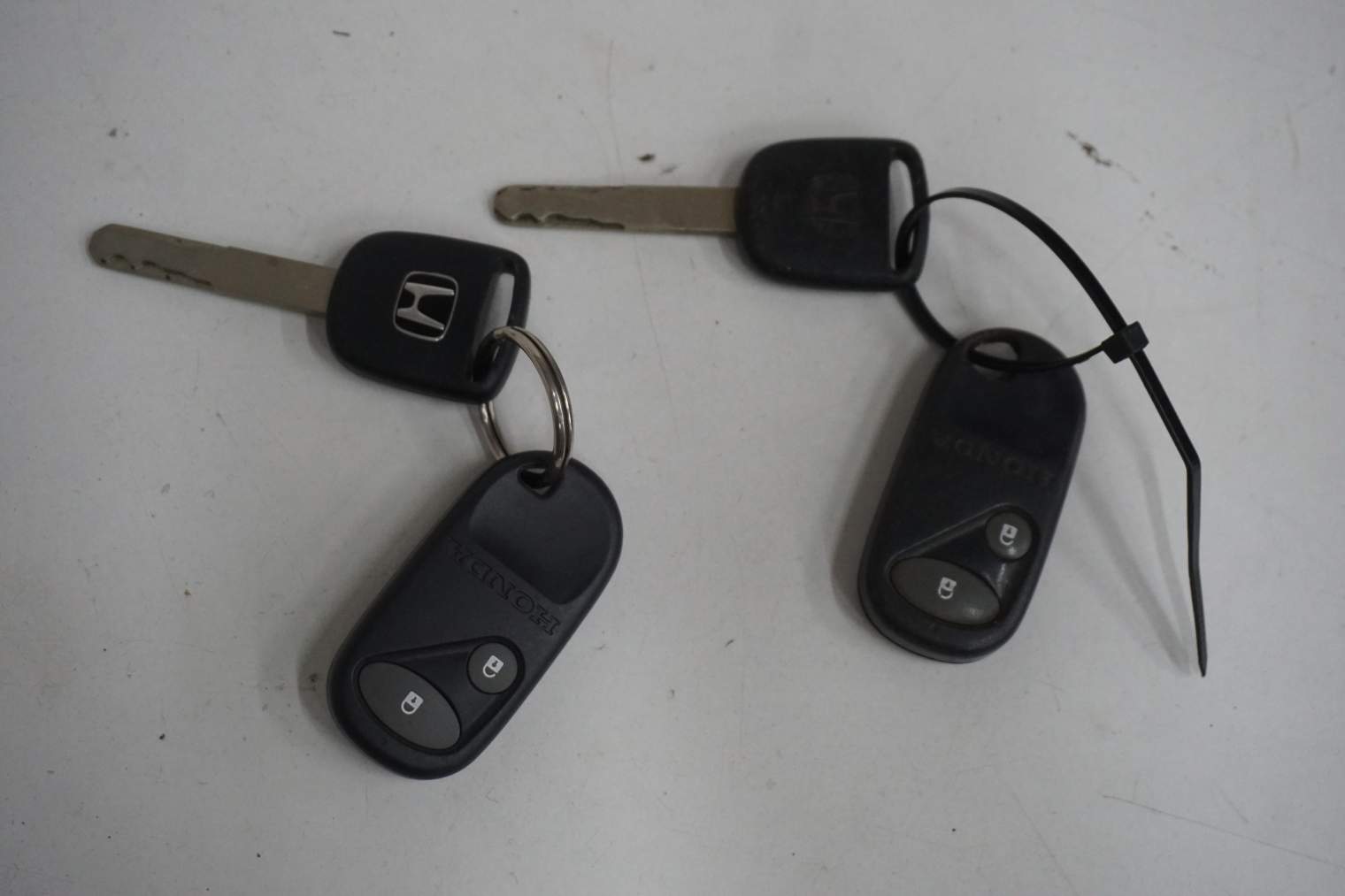 HONDA CIVIC ACCORD CR-V KLUCZYK G8D-350HA ETS 300 220