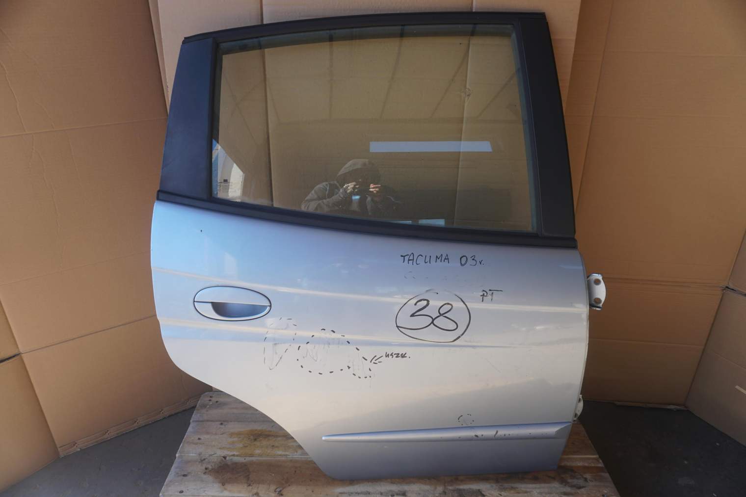 Chevrolet Tacuma 2005r Drzwi Prawy Tył