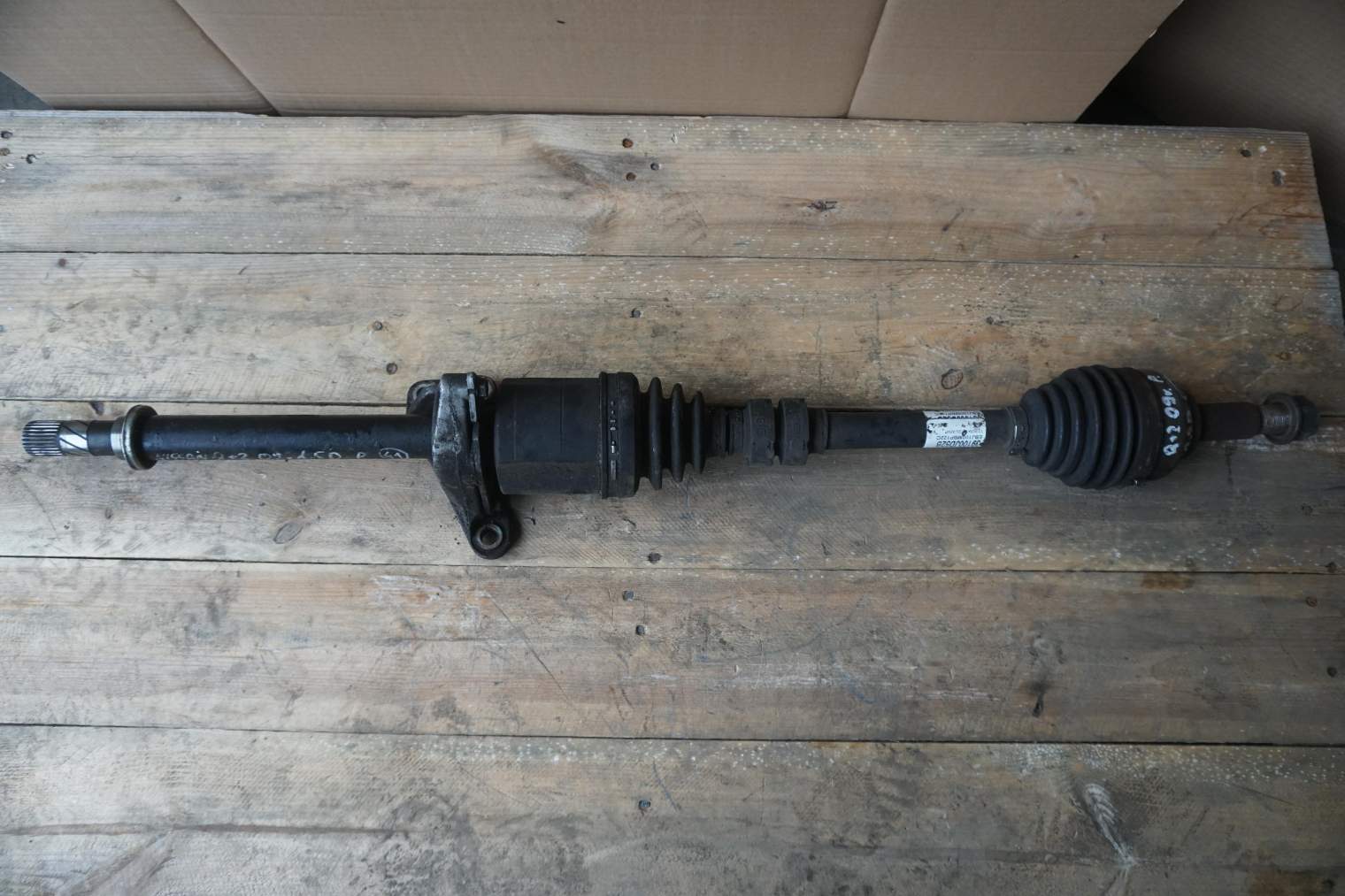 NISSAN QASHQAI+2 J10 2009R 1.5DCI PRAWA PÓŁOŚ PRZEGUB 39100JD52B