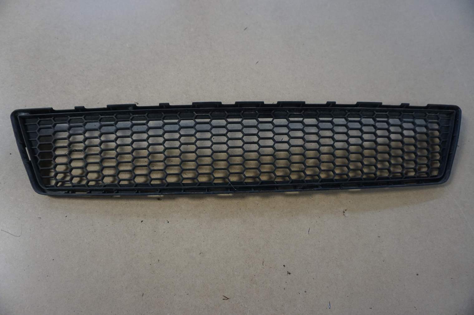 TOYOTA VERSO KRATKA ZDERZAKA 53112-0F040