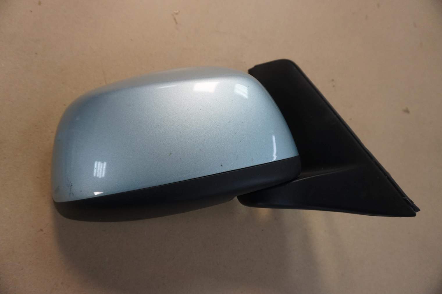 SUZUKI SX4 LUSTERKO PRAWE 84701-79J20 ZEE