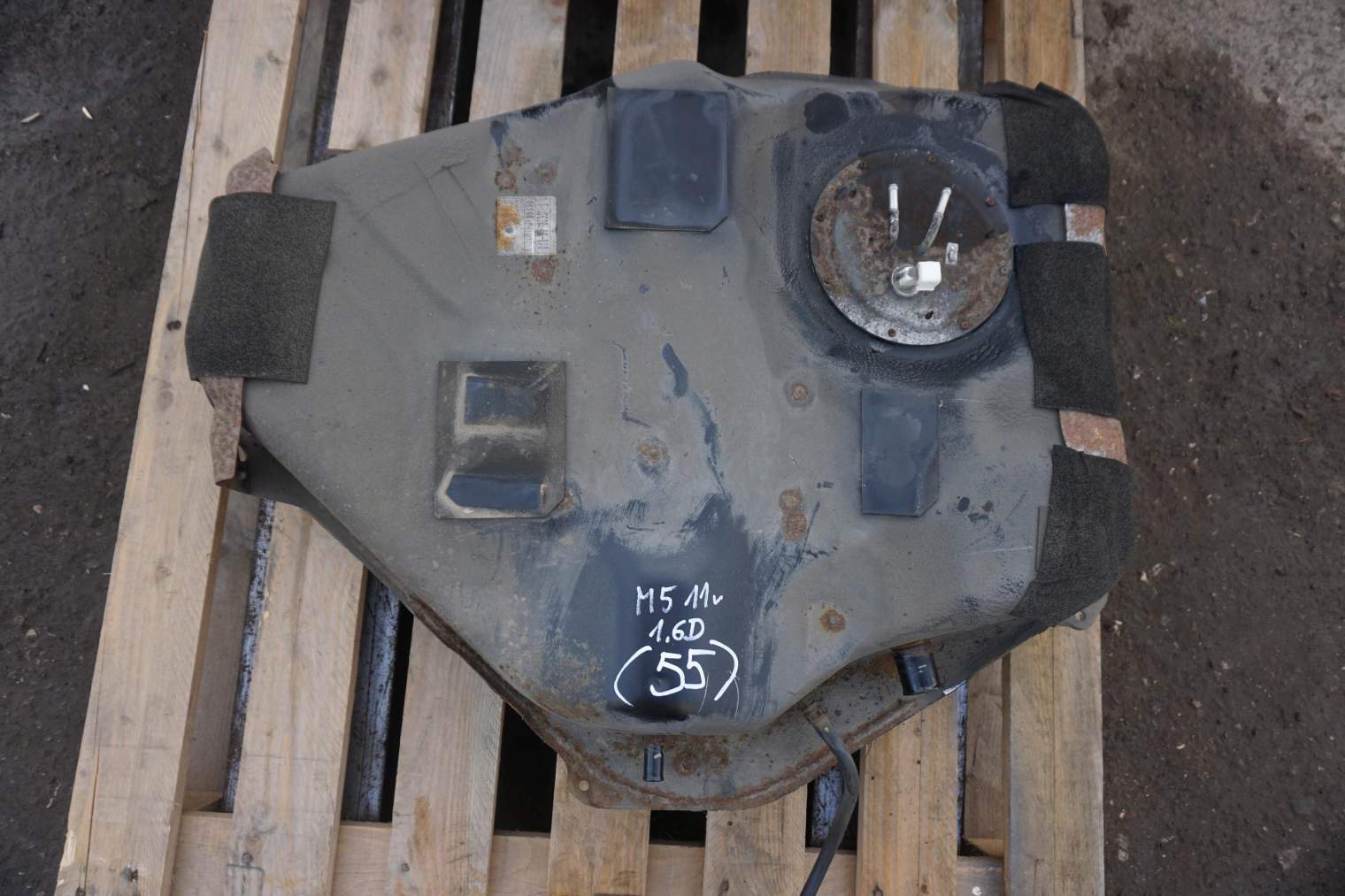 MAZDA 5 II ZBIORNIK PALIWA 1.6D CG20-49-C60