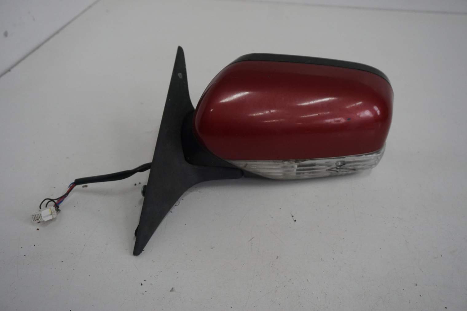 SUBARU LEGACY IV OUTBACK BL LUSTERKO LEWE 33J