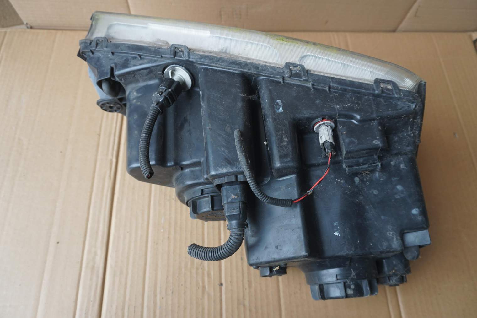 Kia Sorento I Lampa Prawa Przednia LEWA Uk - obrazek 13