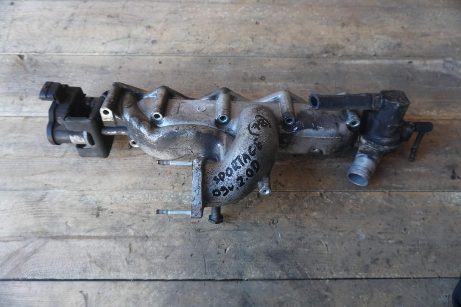 Kia Sportage II 2009r 2.0 Crdi D4ea9z018226 Kolektor Ssący 2831027410