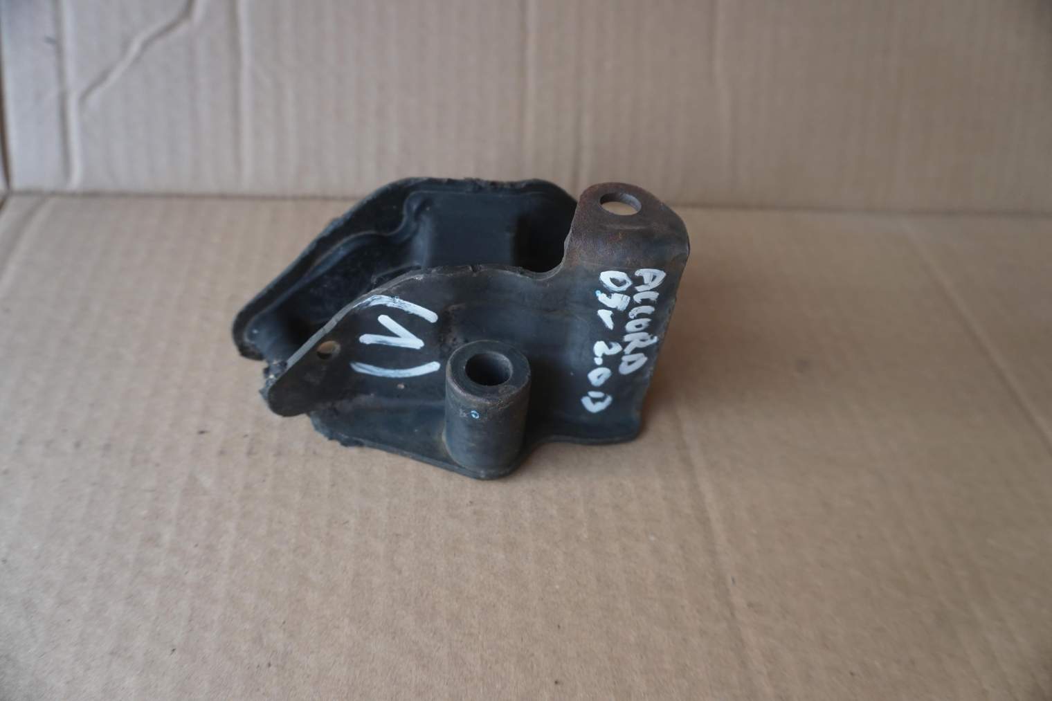 HONDA ACCORD VII 2.0B PODUSZKA SILNIKA SKRZYNI 50860-SDA-A02 50860SDAA12