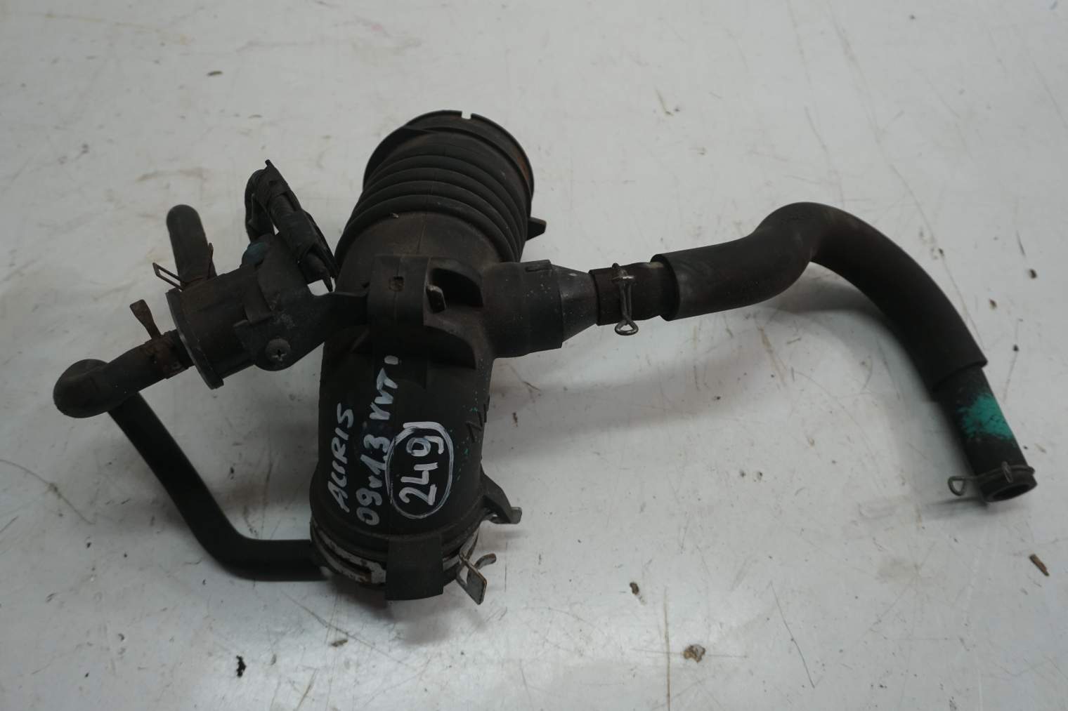 TOYOTA AURIS I RURA PRZEWÓD POWIETRZA OBUDOWY FILTRA