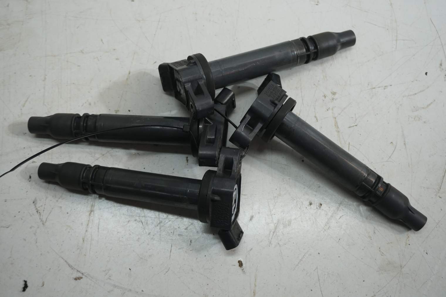 TOYOTA AURIS I E15 CEWKA ZAPŁONOWA 90919-02257