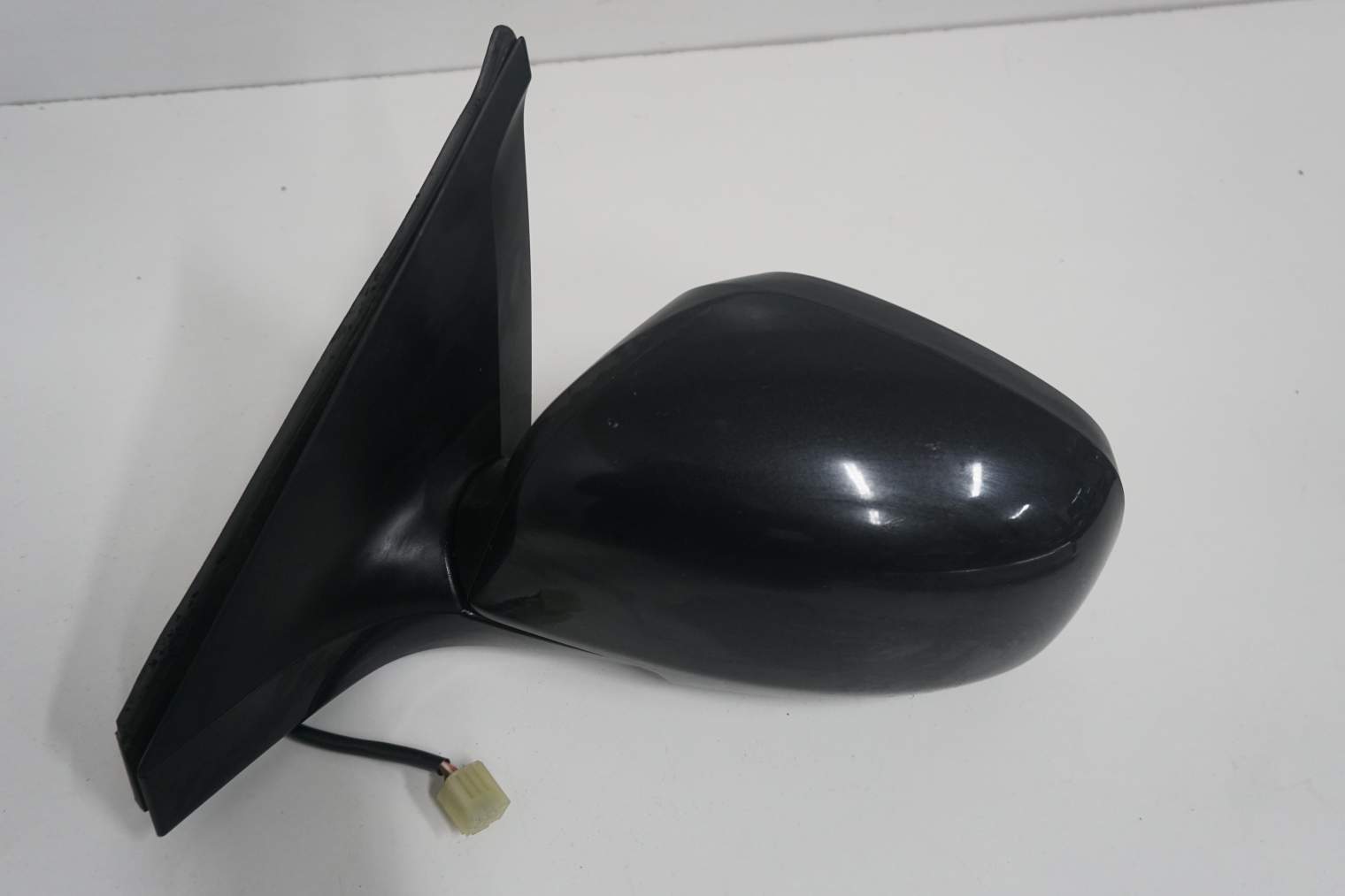 SUZUKI SWIFT MK6 III LUSTERKO LEWE ZCE 84702-62JB0