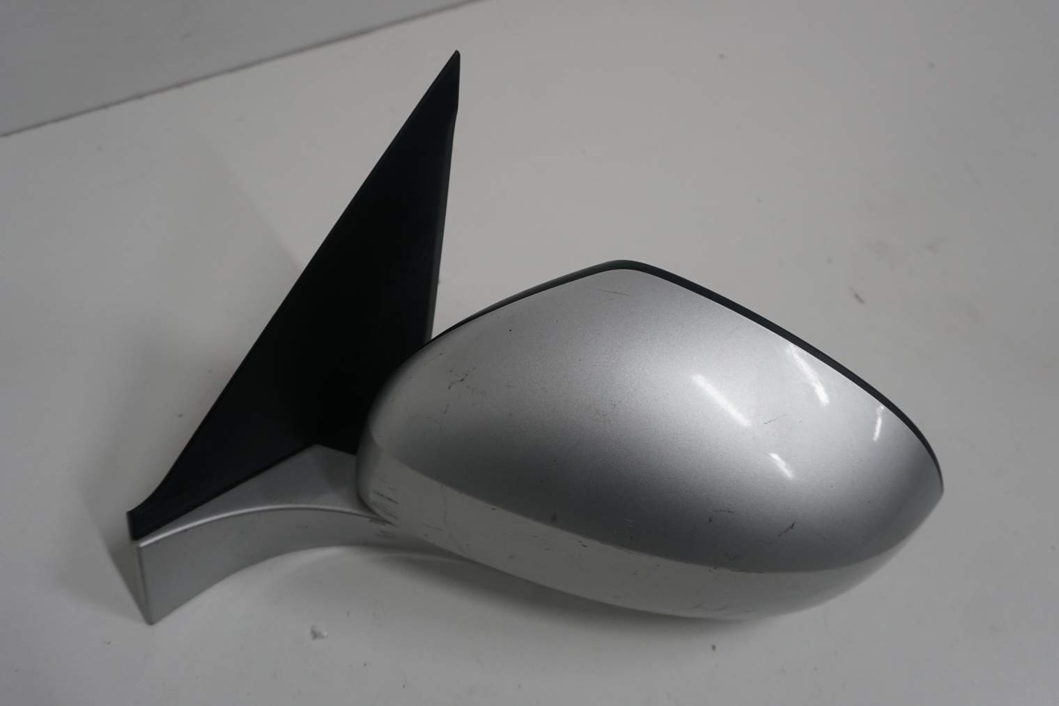 SUZUKI SWIFT MK7 IV LUSTERKO LEWE ZCC 84702-68L10