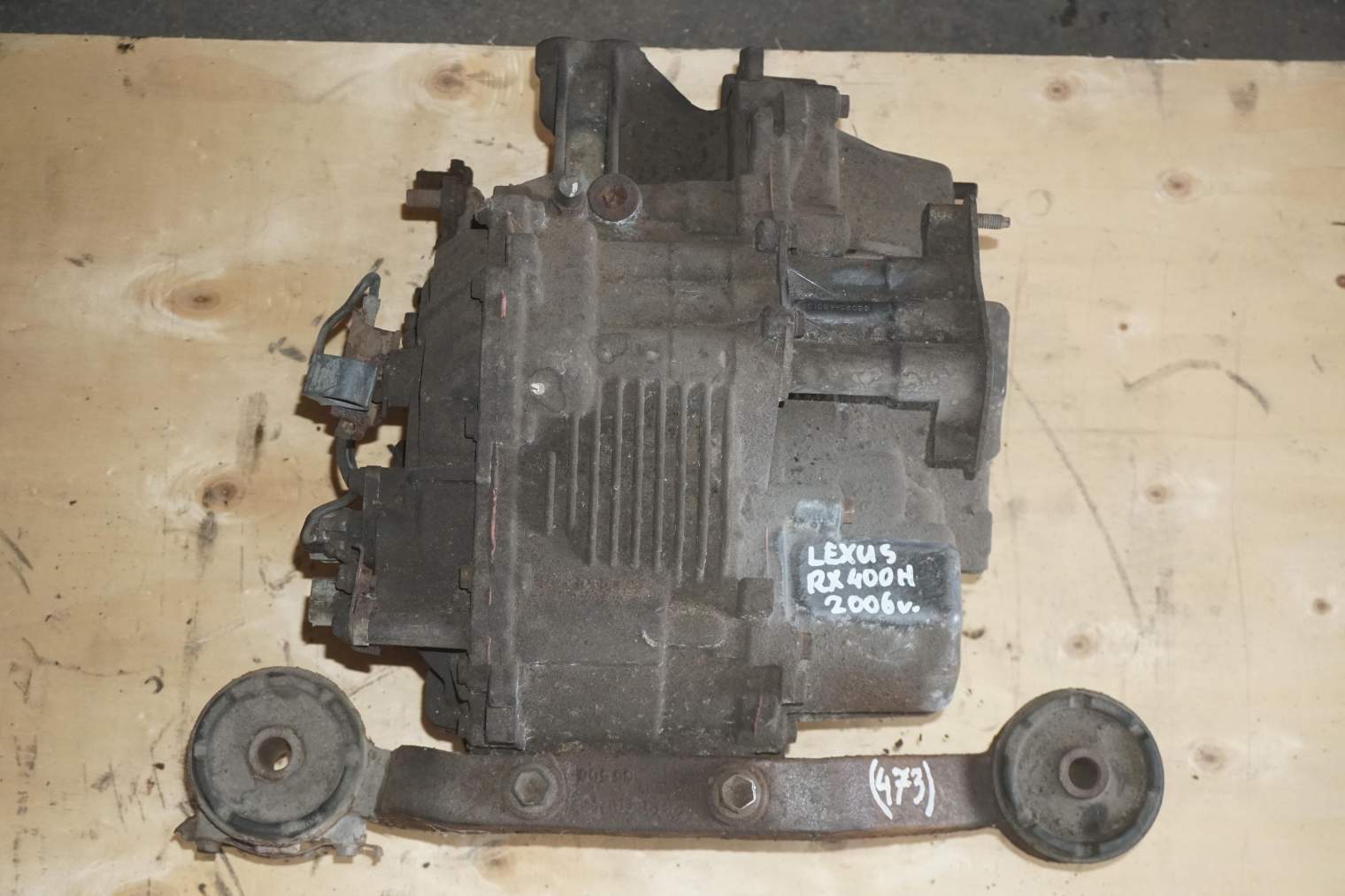 MOST DYFER TYŁ TYLNY 82090-48010 LEXUS RX 2 II 400H 3.3 V6 233 KM 4X4 03-06