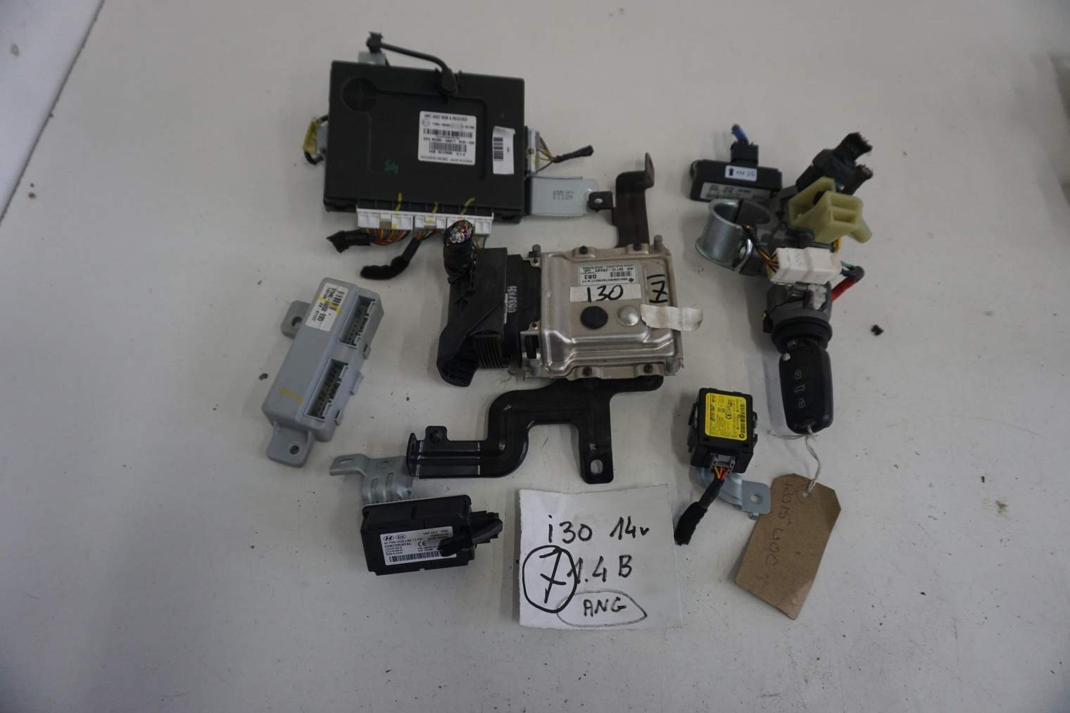 HYUNDAI I30 II GD STEROWNIK SILNIKA 39110-2BGB3