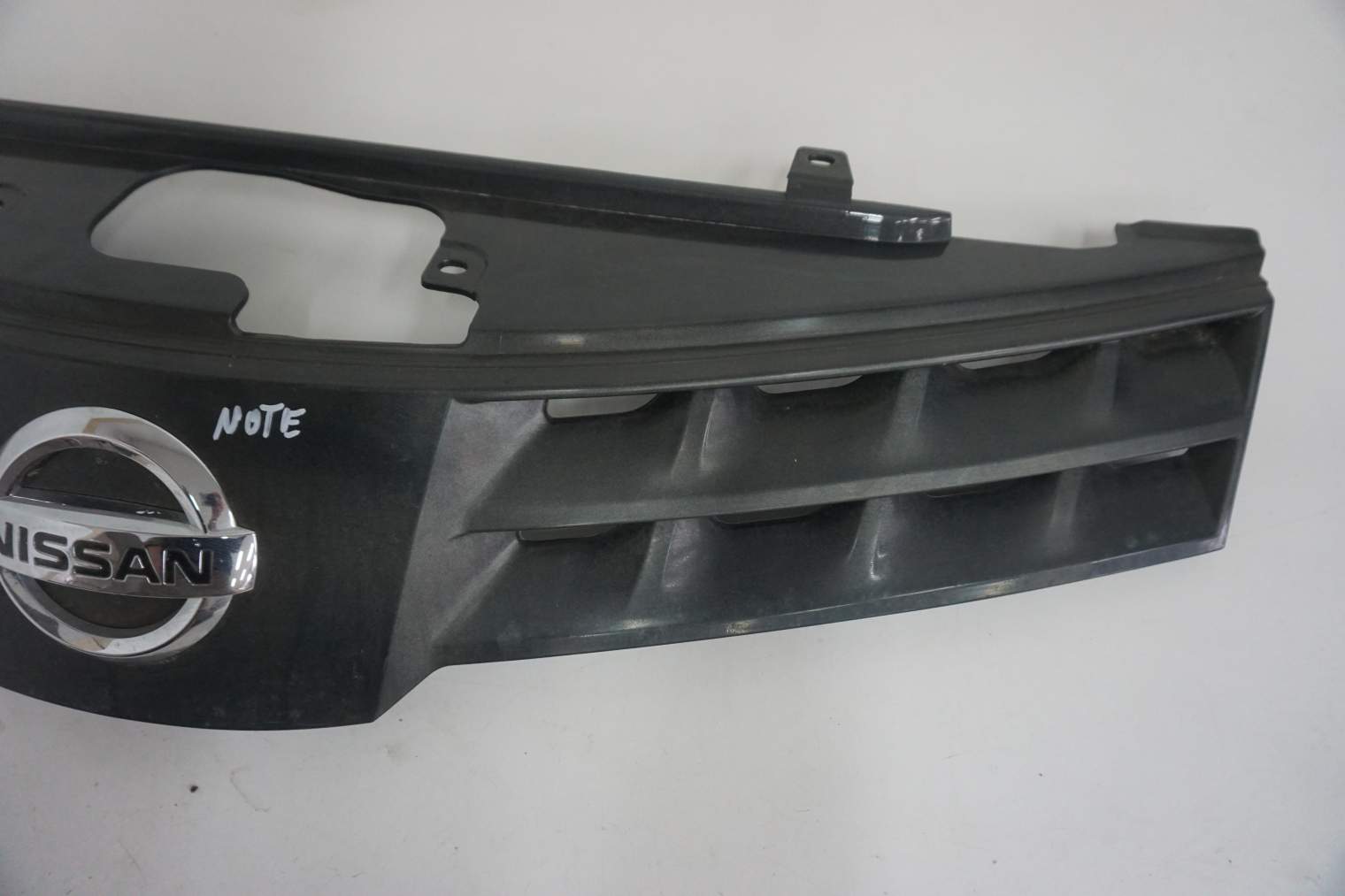 Nissan Note E11 Atrapa Grill 623109U000 623109U100 Nr.49 - obrazek 2
