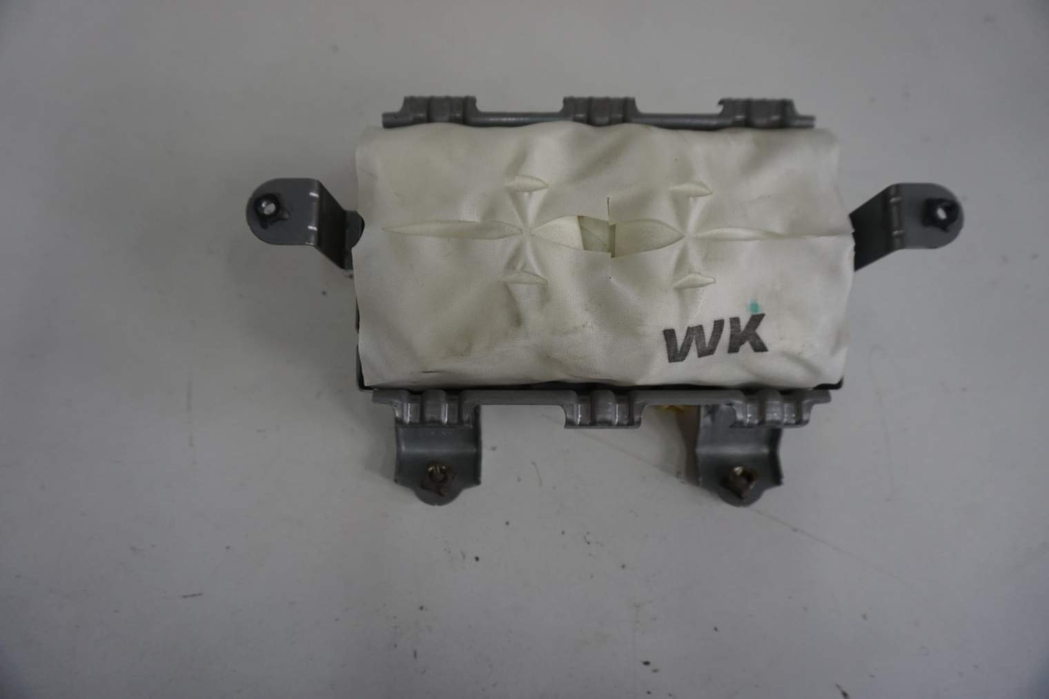 SUZUKI SWIFT MK7 IV PODUSZKA KONSOLI 73920-68L00