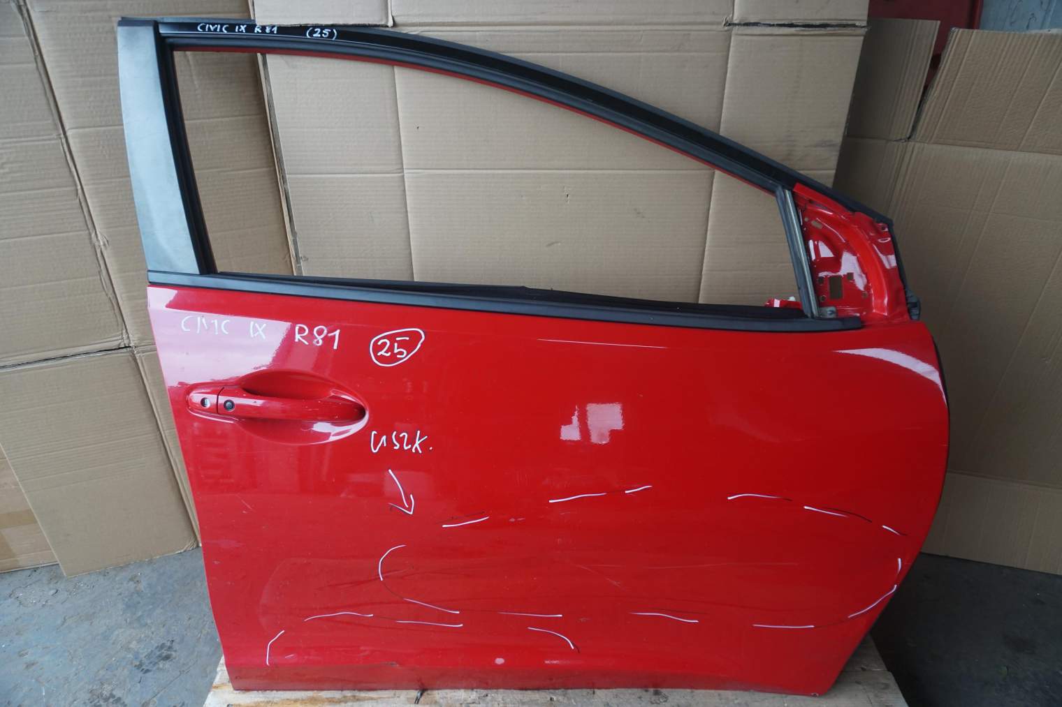 HONDA CIVIC IX DRZWI PRAWE PRZEDNIE R81