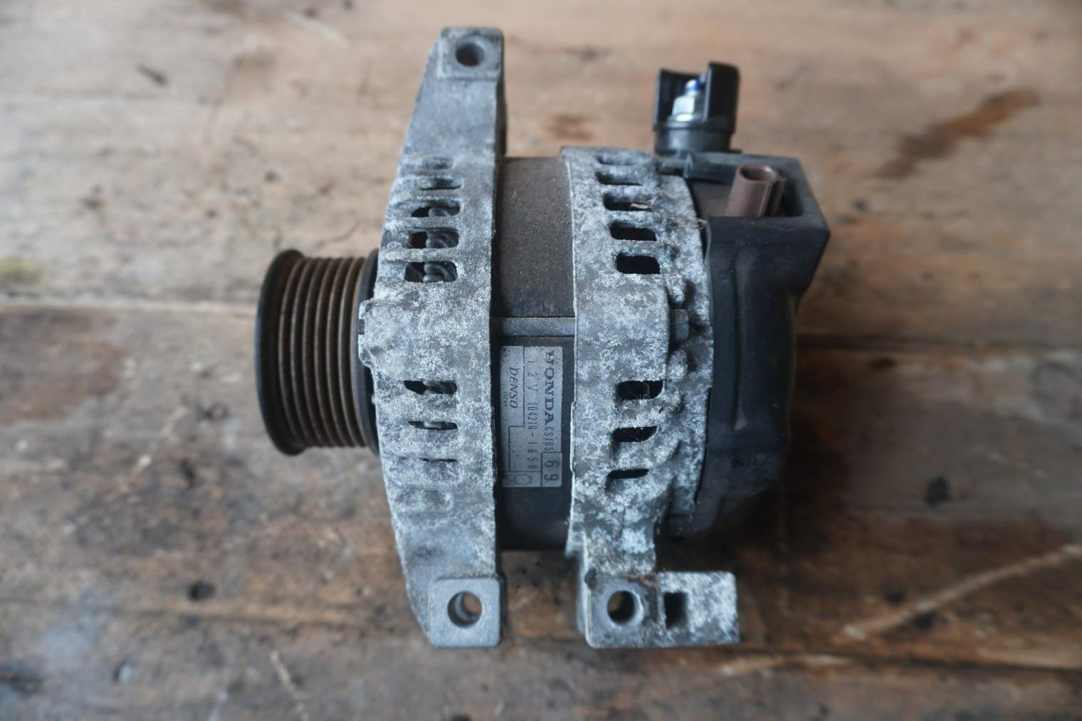 HONDA CIVIC IX ALTERNATOR 104210-1650