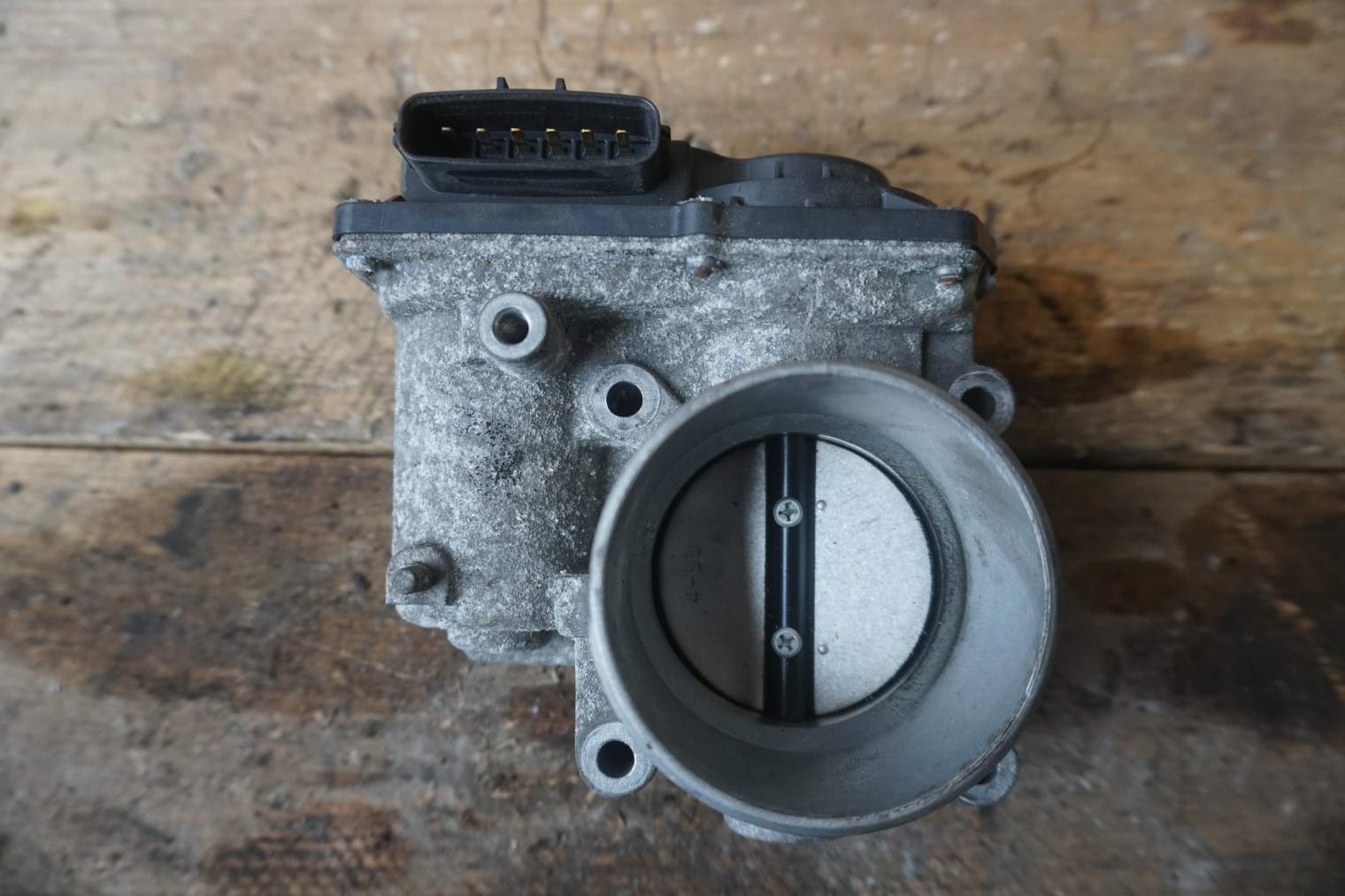 MAZDA CX-3 PRZEPUSTNICA PE0113640