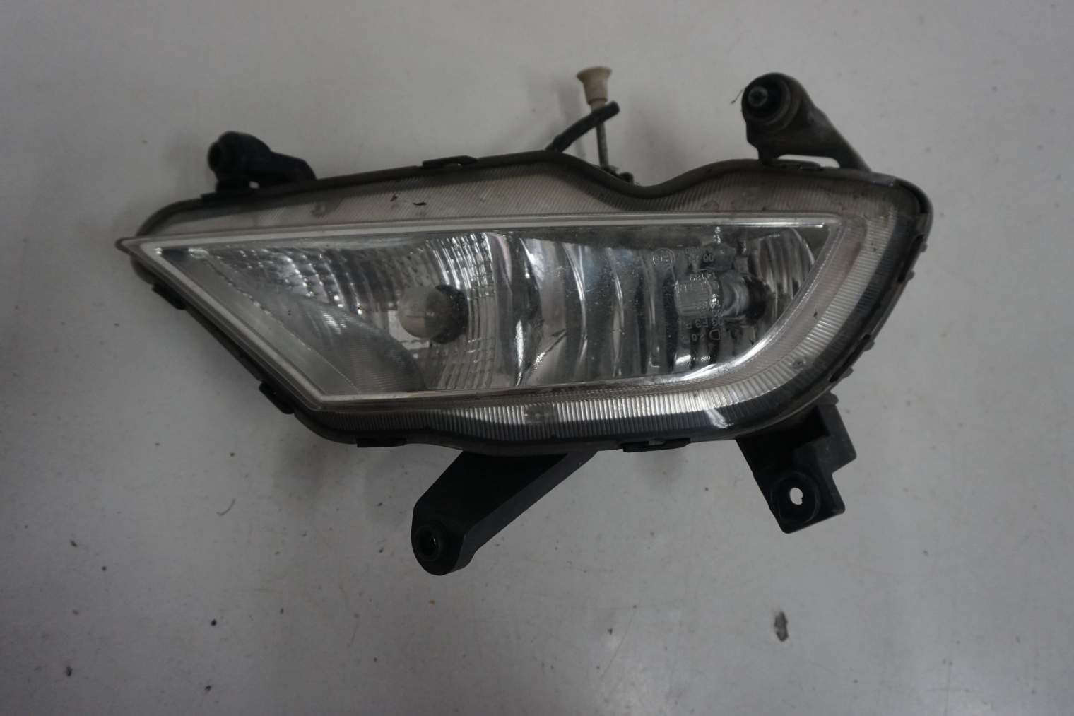 HYUNDAI i20 II HALOGEN PRAWY