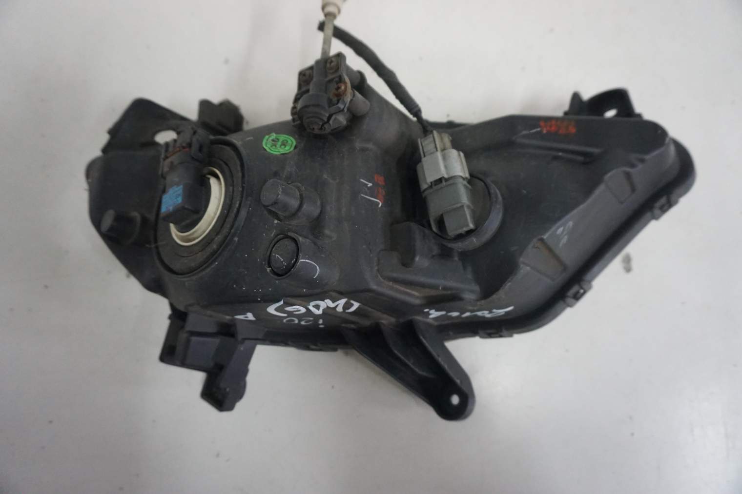 HYUNDAI i20 II HALOGEN PRAWY - obrazek 4