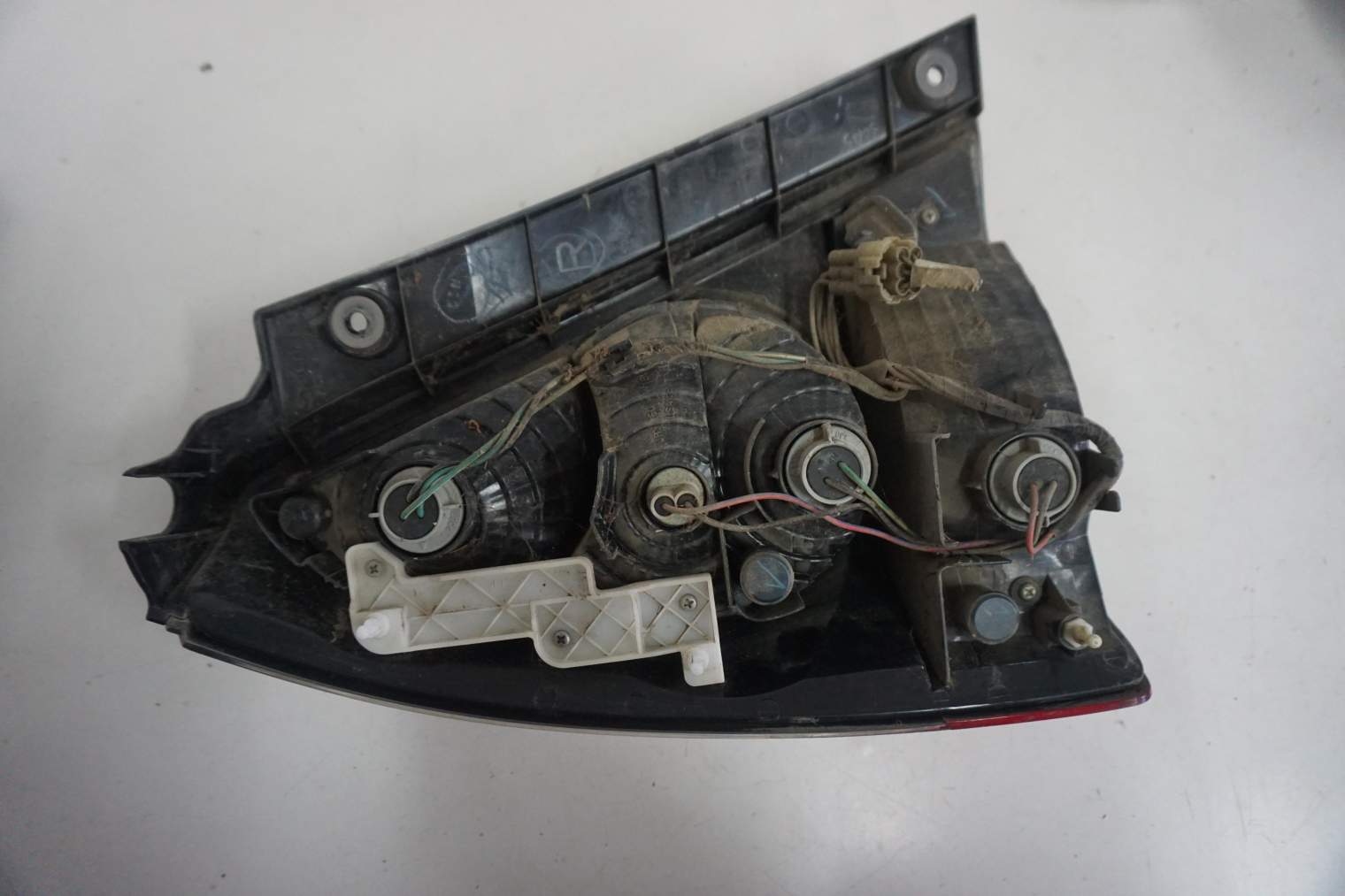 SUBARU FORESTER SG II LIFT LAMPA TYLNA PRAWA 2006 2007 - obrazek 5