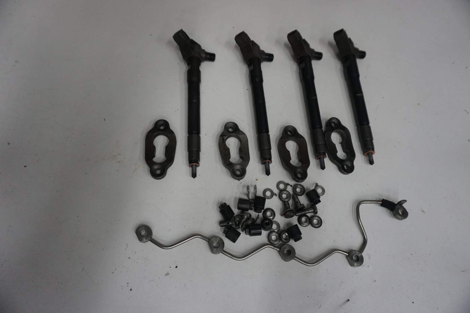 MAZDA 3 BM BN III 6 GJ WTRYSKIWACZE 2.2D SH01-13H50