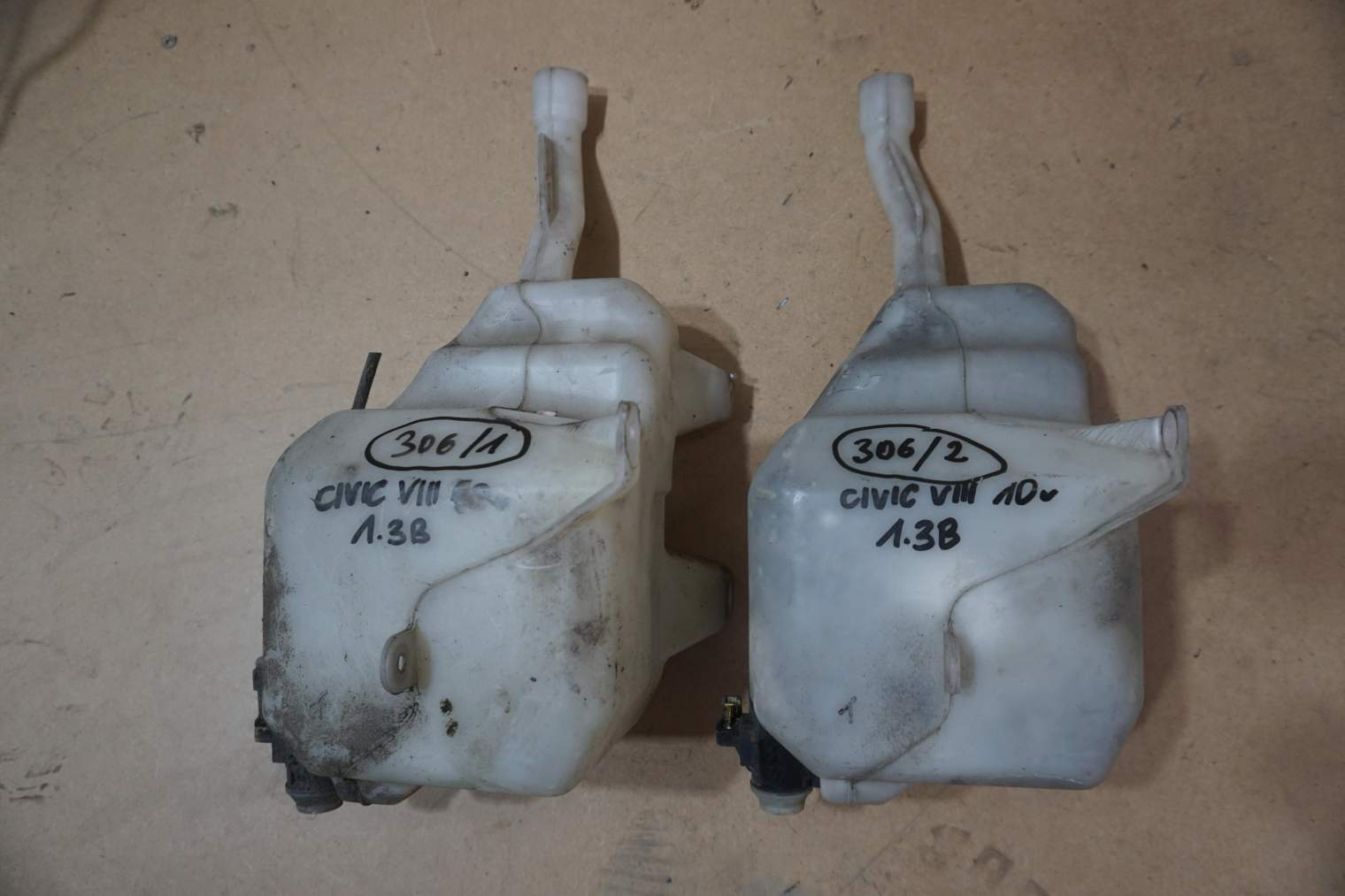 HONDA CIVIC VIII UFO ZBIORNIK SPRYSKIWACZY