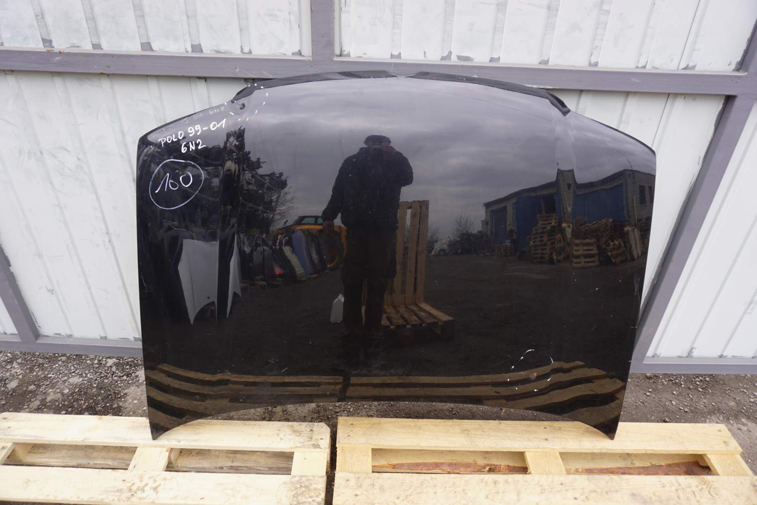 VW POLO III MASKA 6N2