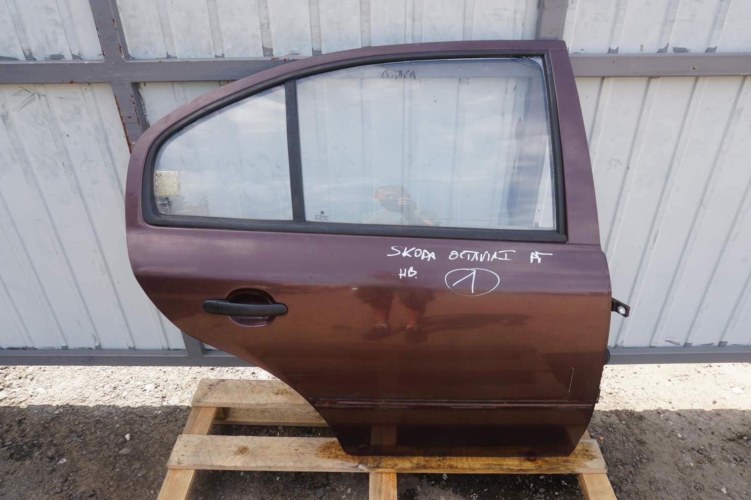 SKODA OCTAVIA I DRZWI TYLNE PRAWE BORDOWA