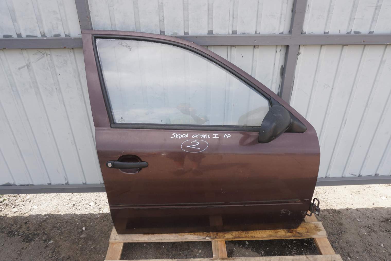 SKODA OCTAVIA I DRZWI PRZEDNIE PRAWE BORDOWE