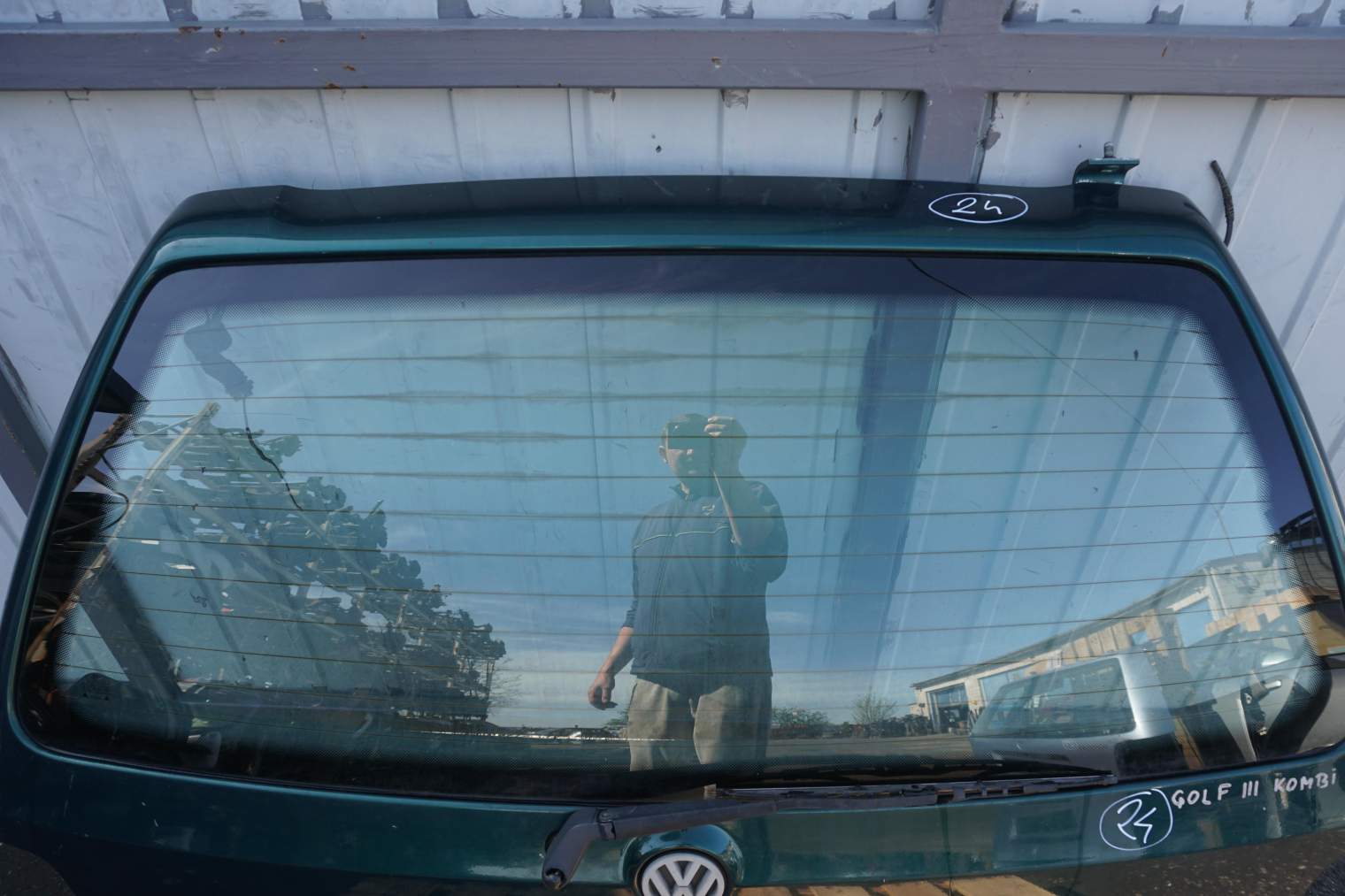 VW GOLF III KOMBI KLAPA BAGAŻNIKA - obrazek 2