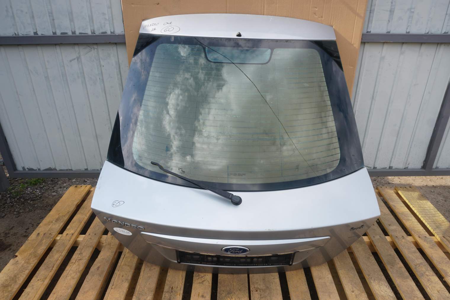 FORD MONDEO MK3 KLAPA BAGAŻNIKA SREBRNA