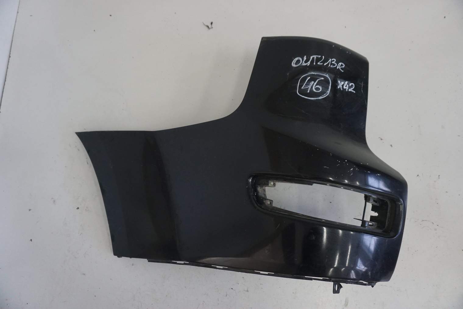 MITSUBISHI OUTLANDER II ZDERZAK TYLNY LEWY 6410A217 X42