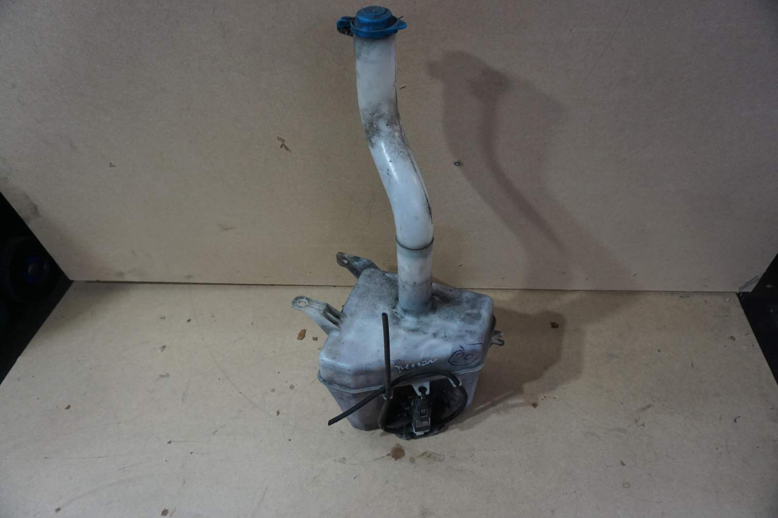 HYUNDAI TUCSON I 2004-2010r ZBIORNIK SPRYSKIWACZY 98610-2E000 98510-2C100