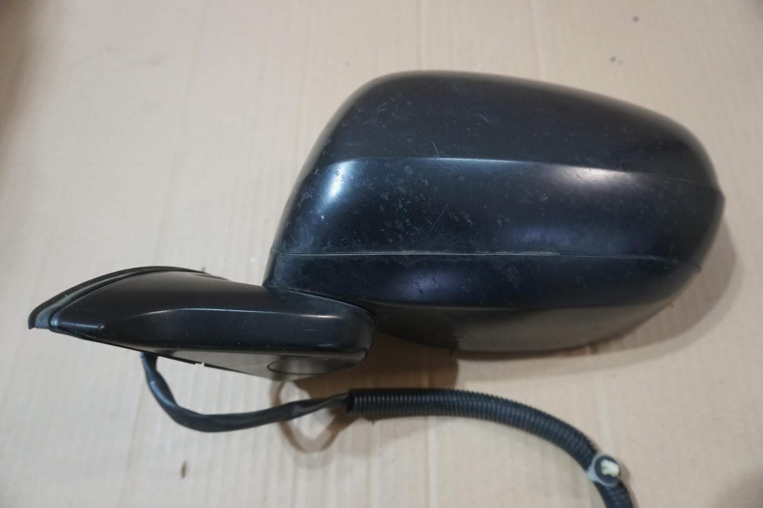 TOYOTA YARIS II LUSTERKO LEWE 1F8 UK (Kopia)