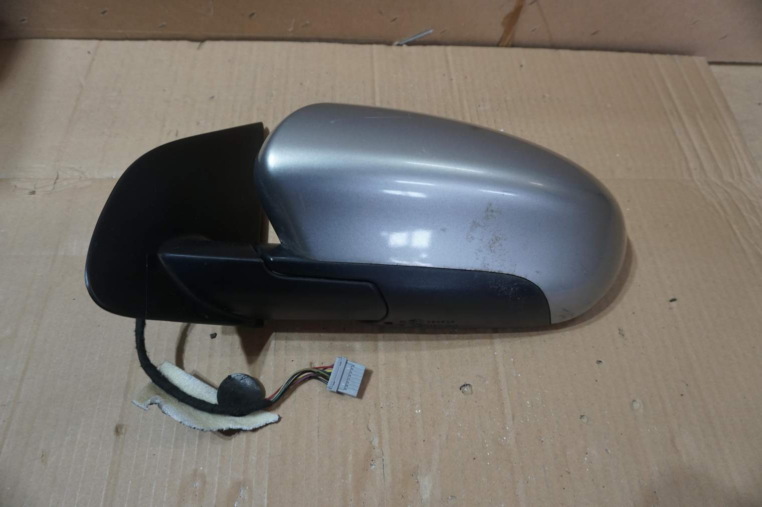 NISSAN QASHQAI J10 LUSTERKO LEWE KY0